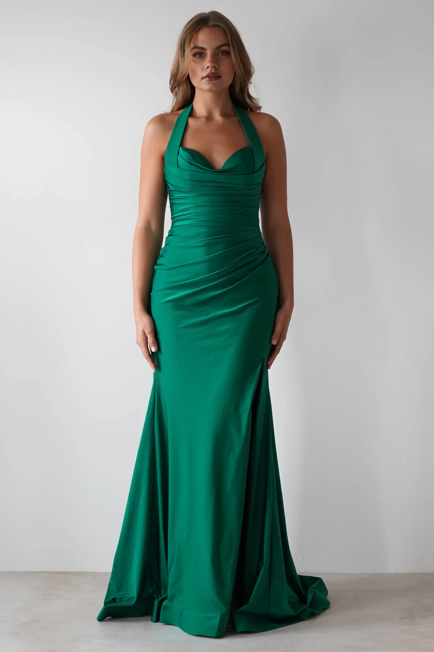 Fashion Adele Stretchy Halterneck Gown | Green Kleider Für Besondere Anlässe|Sommerkleider