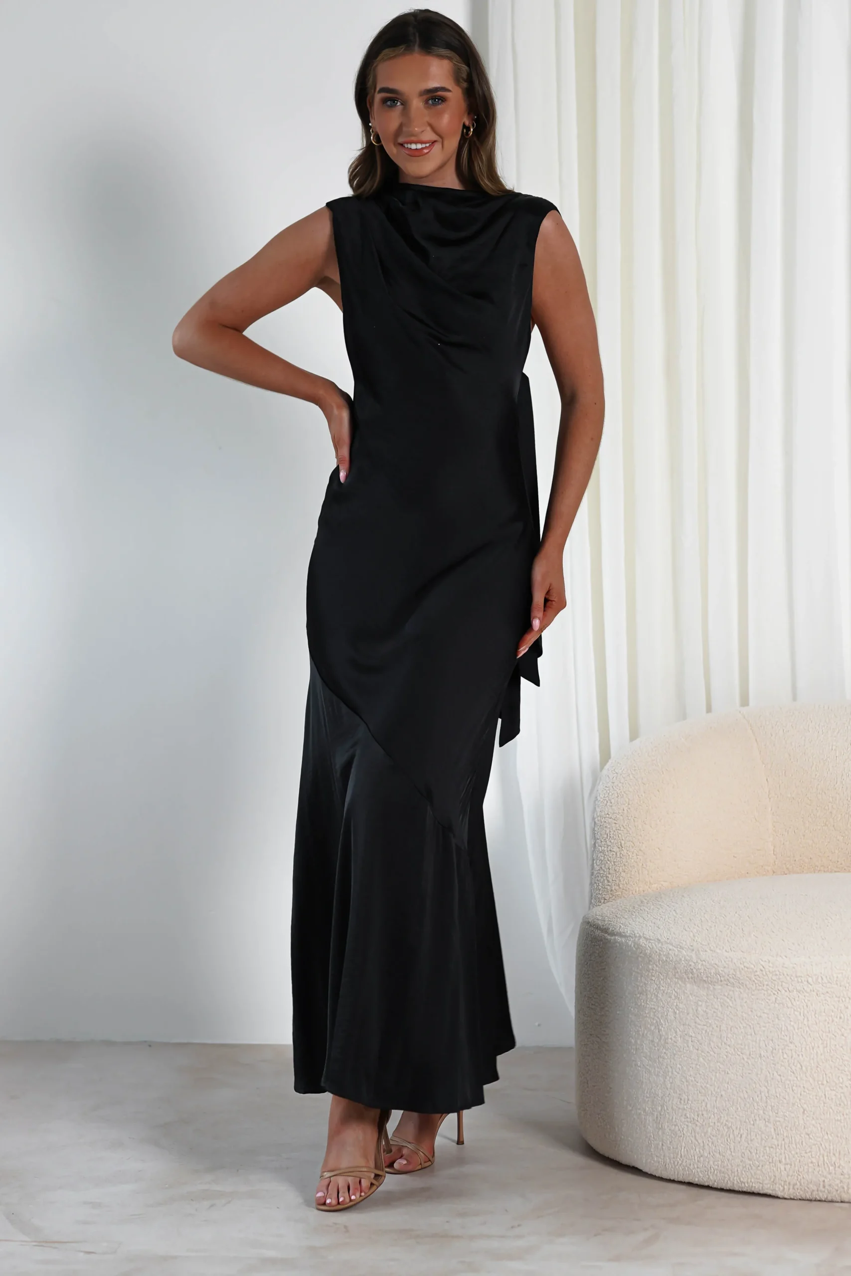Online Avel Soft Satin Maxi Dress | Black Lange Kleider|Maxikleider