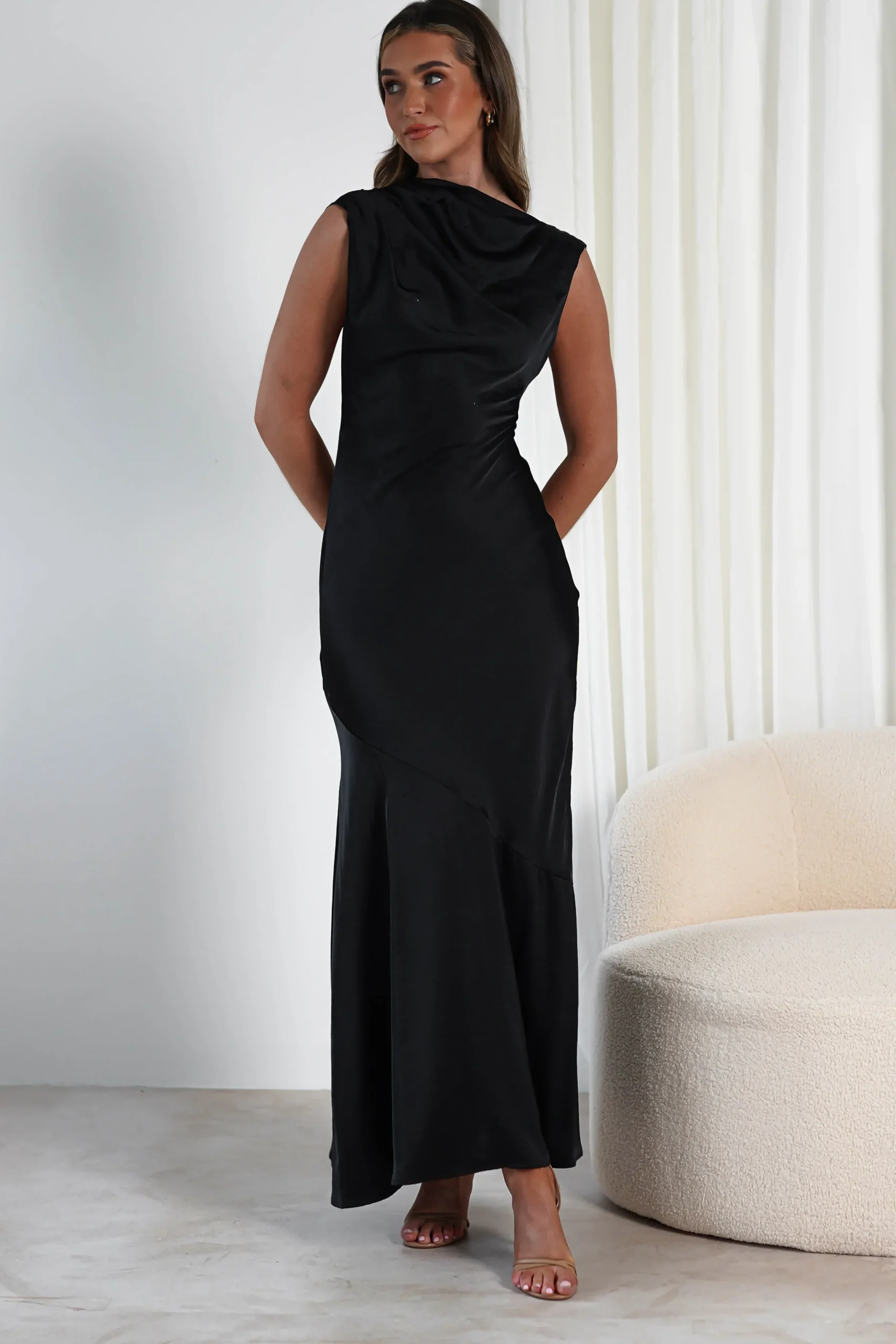 Online Avel Soft Satin Maxi Dress | Black Lange Kleider|Maxikleider