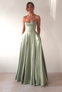 Clearance Bella Luxe Aline Satin Gown | Sage Sommerkleider|Sommerkleider