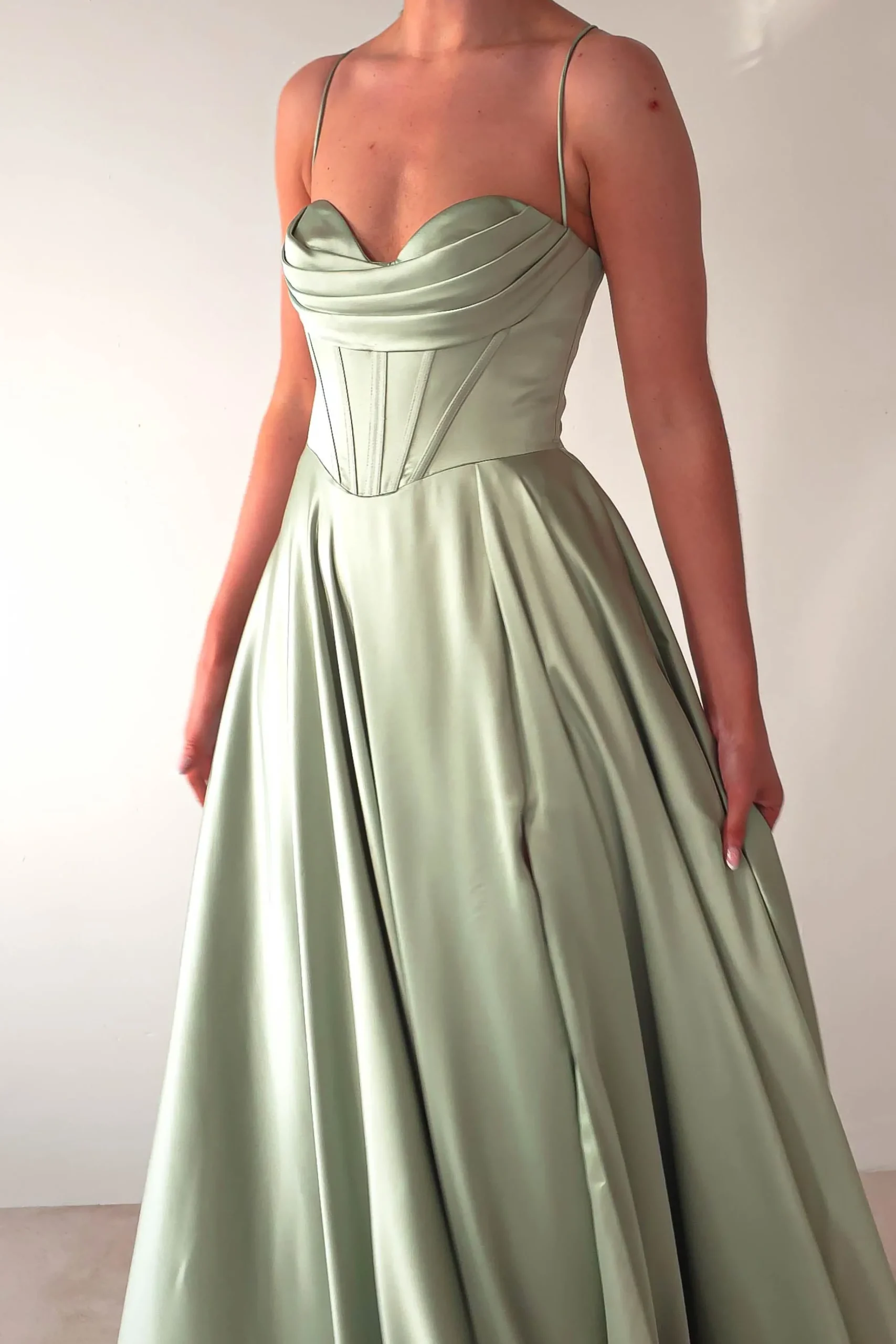 Clearance Bella Luxe Aline Satin Gown | Sage Sommerkleider|Sommerkleider