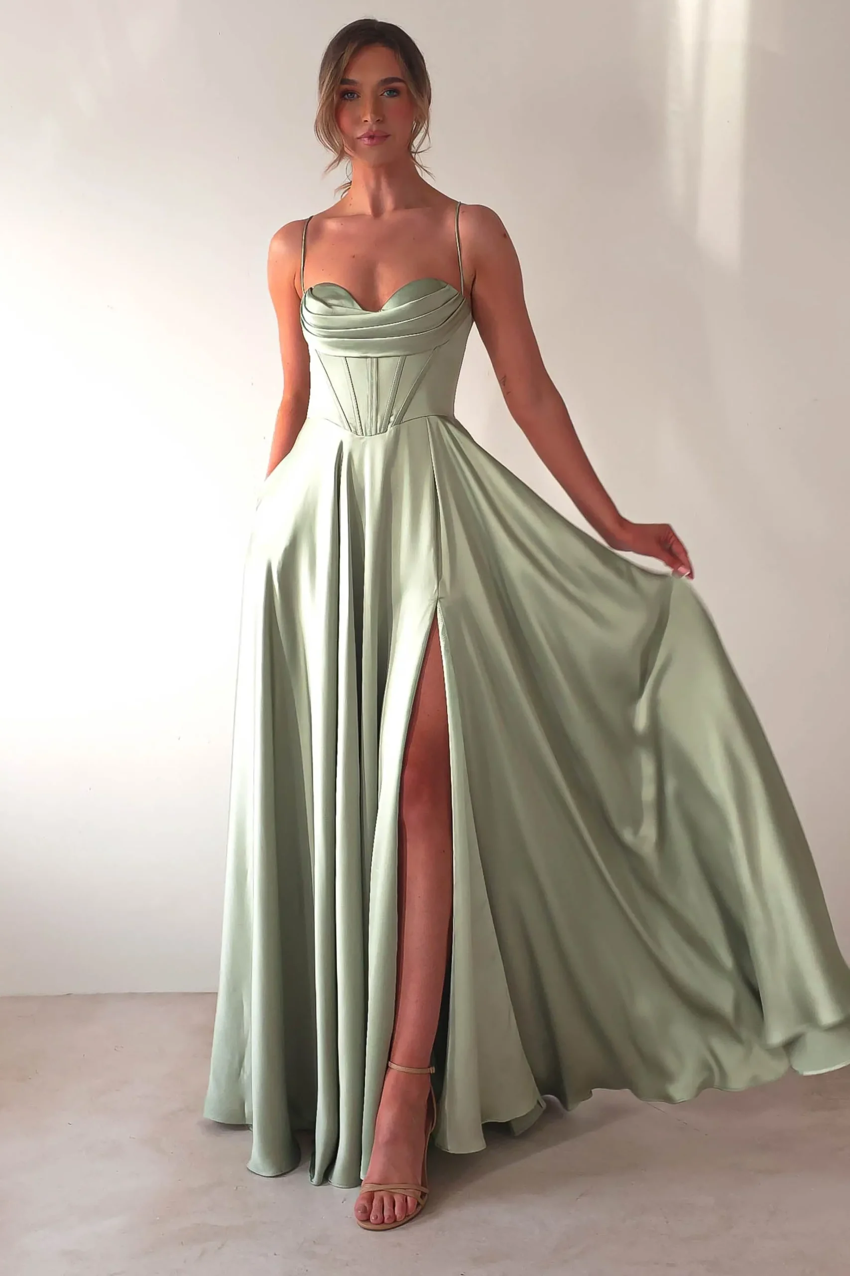 Clearance Bella Luxe Aline Satin Gown | Sage Sommerkleider|Sommerkleider
