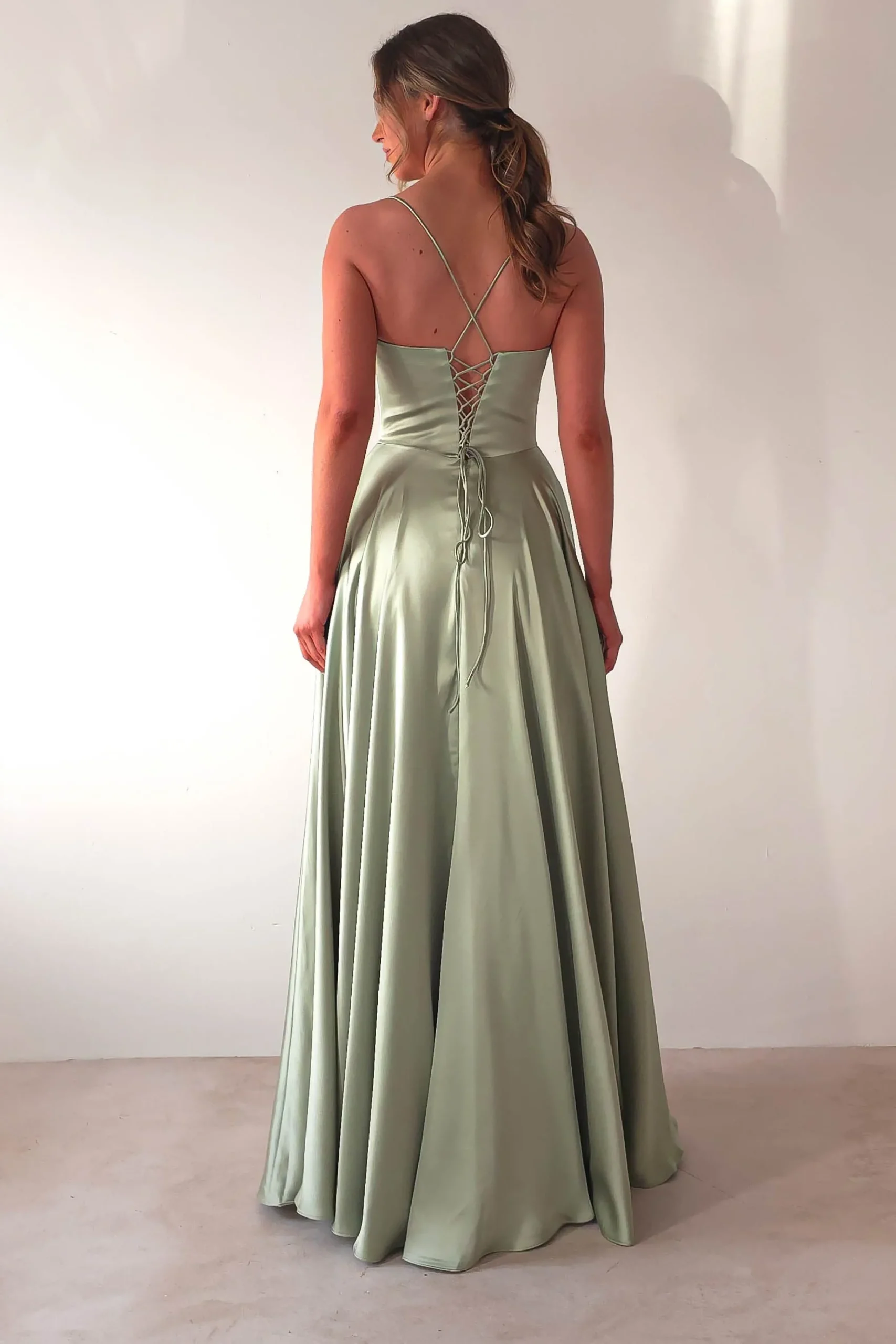 Clearance Bella Luxe Aline Satin Gown | Sage Sommerkleider|Sommerkleider
