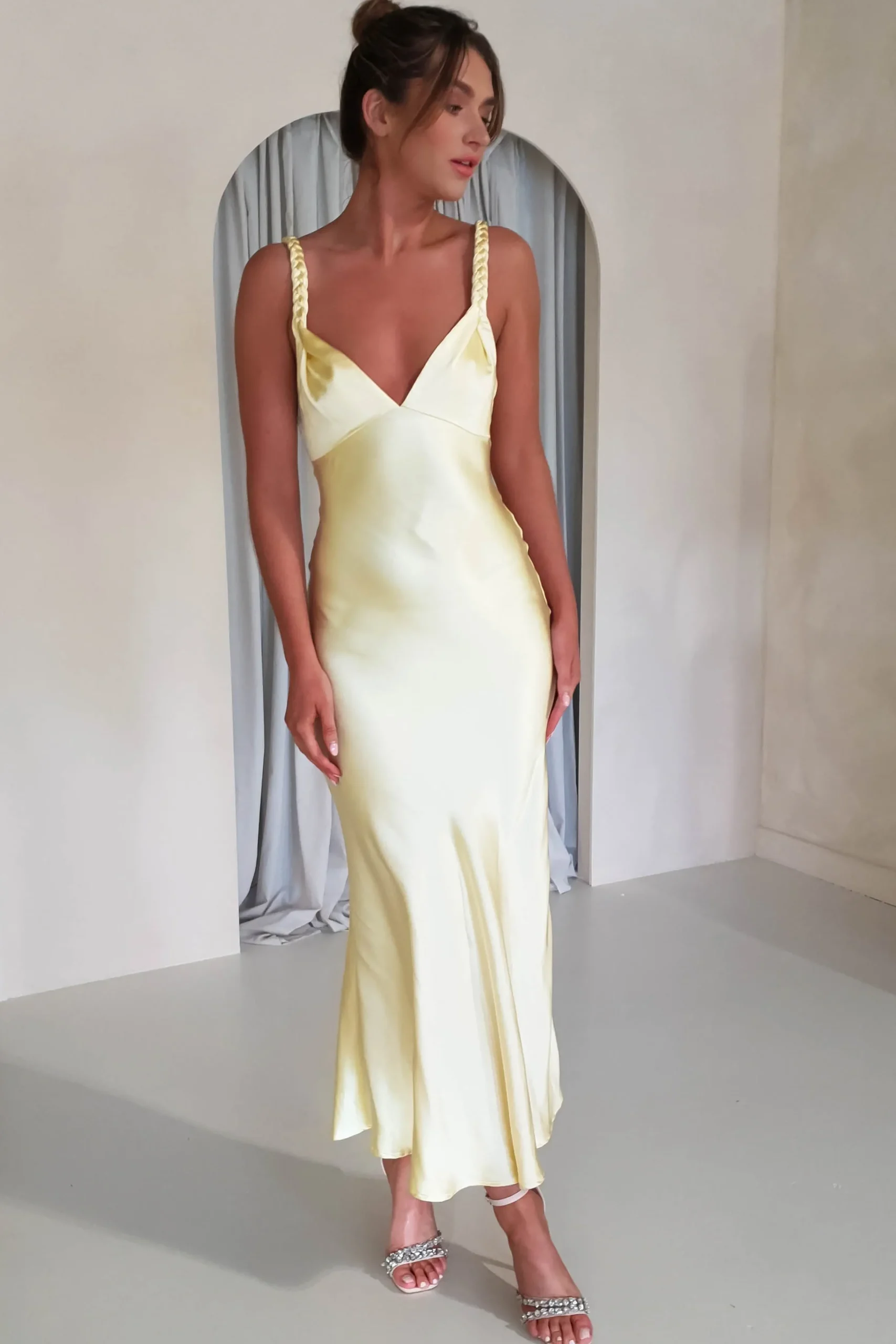 New Bethanie Soft Satin Maxi Dress | Yellow Mittellange Kleider|Midi-kleider