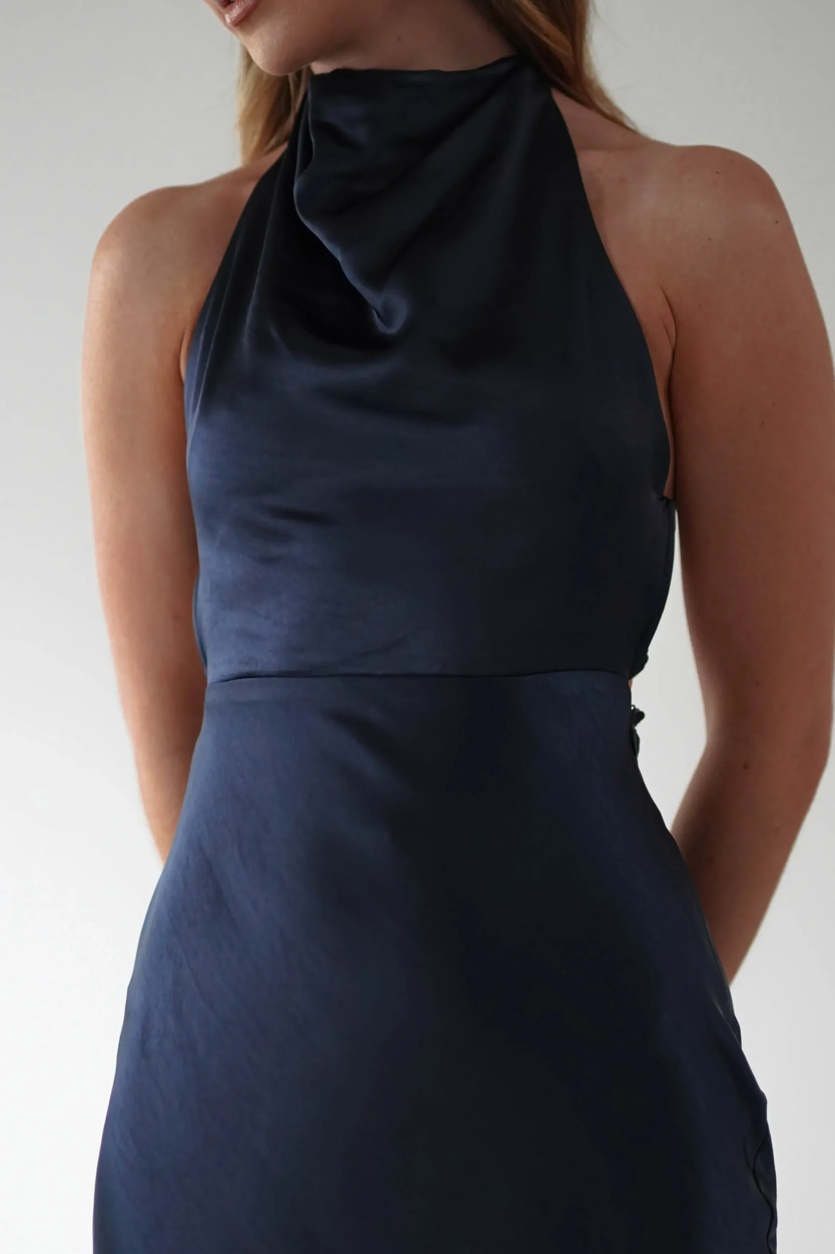 Clearance Capriana Pearl Back Maxi Dress | Navy Lange Kleider|Maxikleider