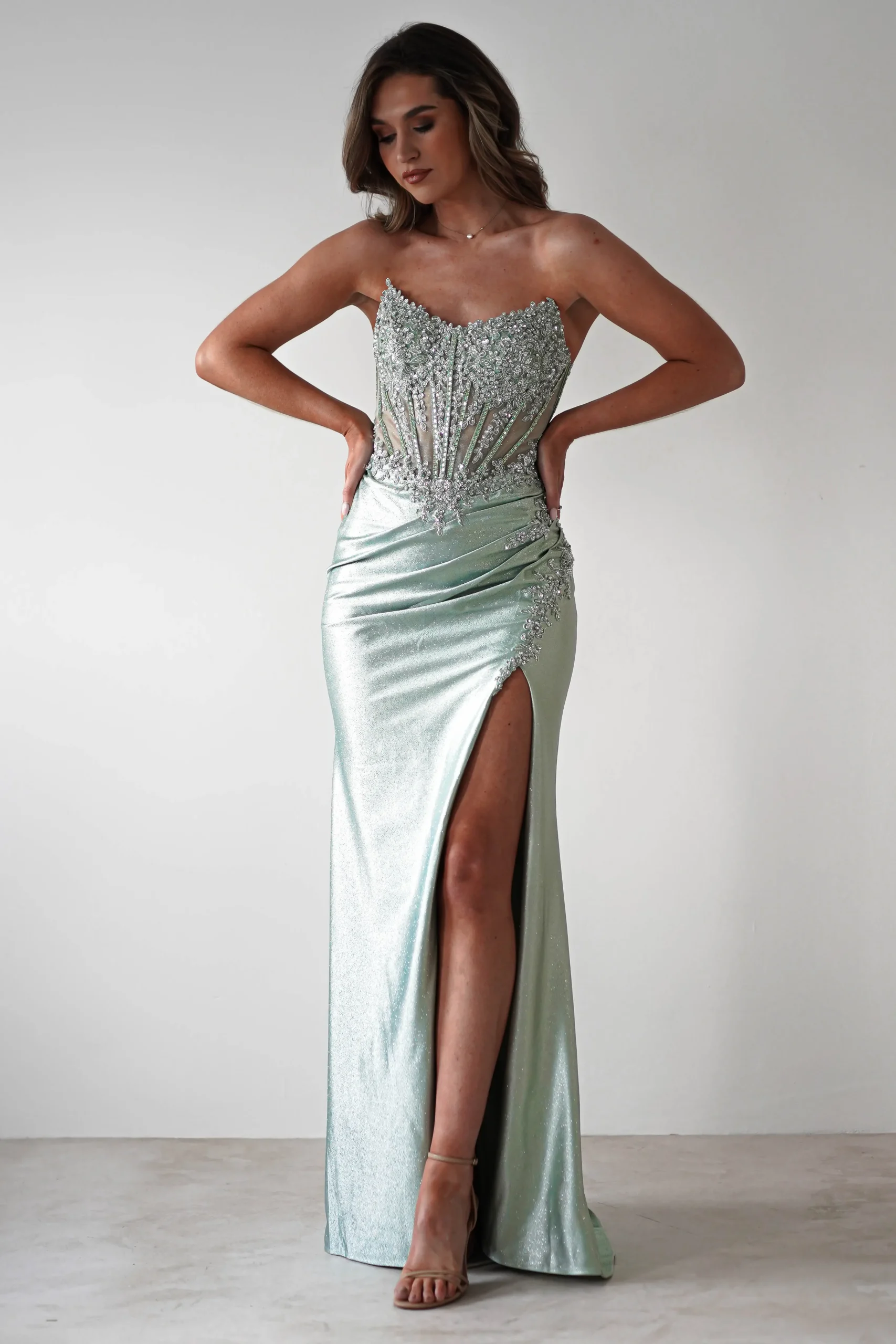 Outlet Caspian Embellished Bodycon Gown | Light Green Sommerkleider|Sommerkleider