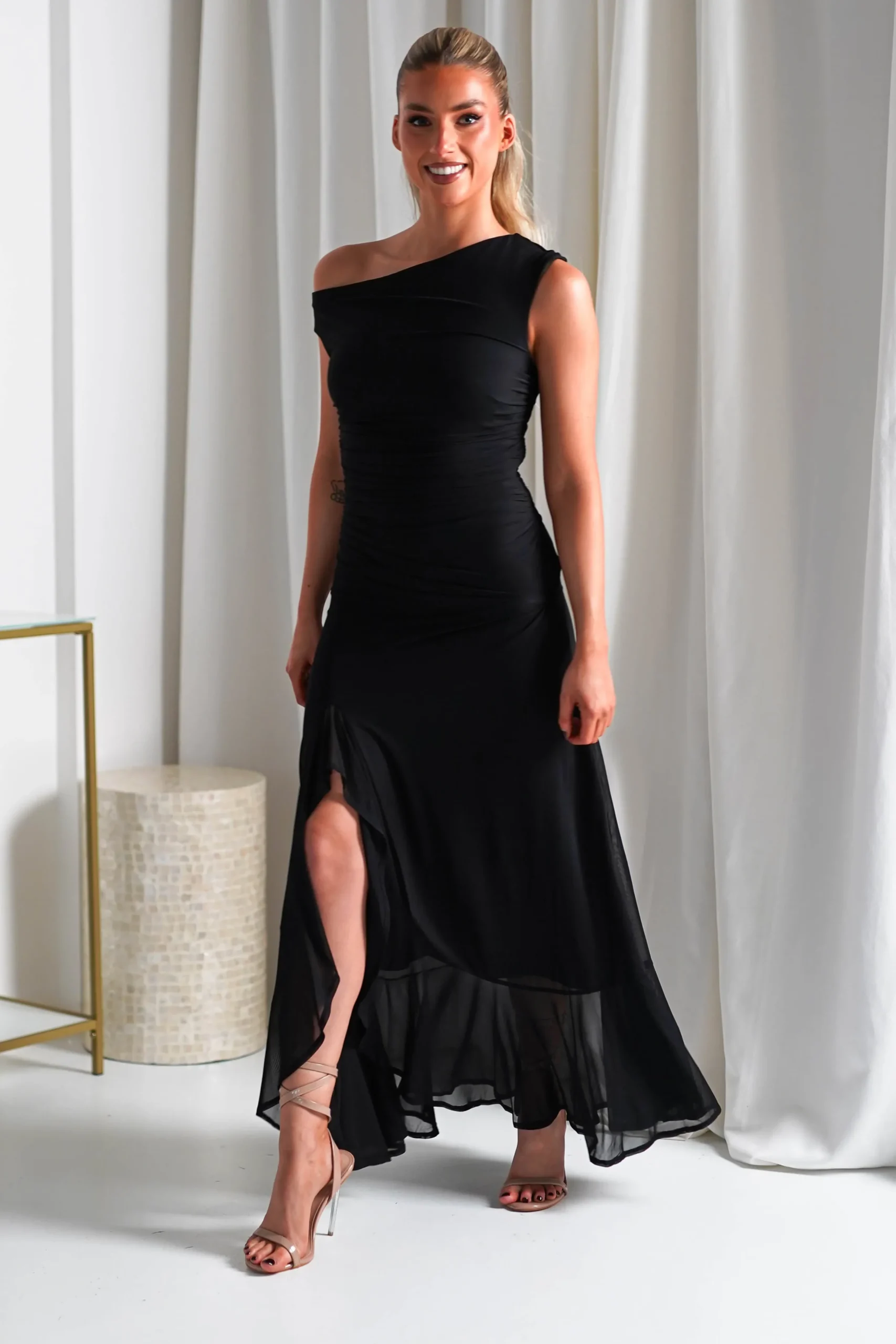 Hot Cellinna Mesh Maxi Dress | Black Lange Kleider|Maxikleider