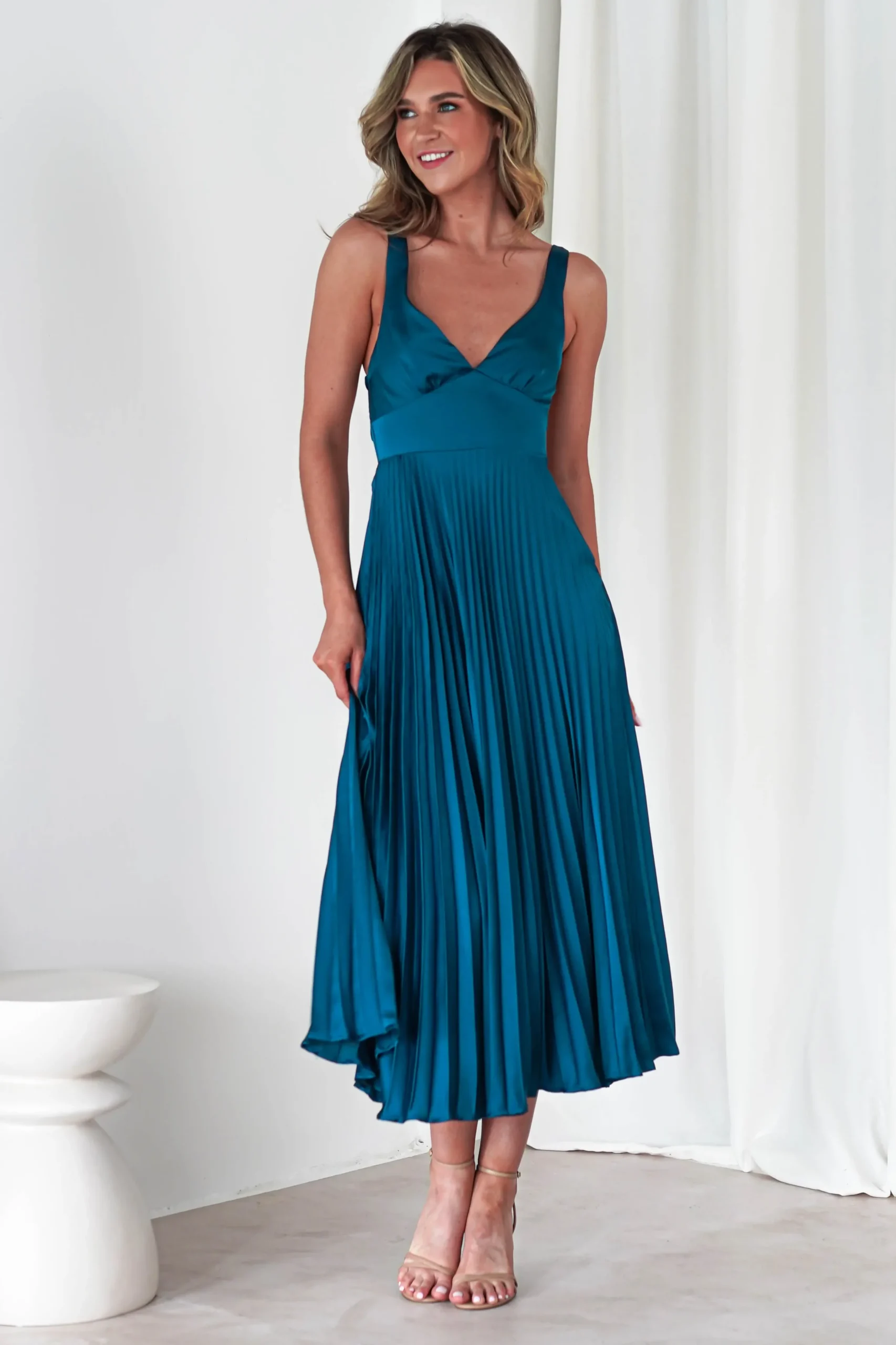 Online Cheri Pleated Midaxi Dress | Teal Lange Kleider|Maxikleider