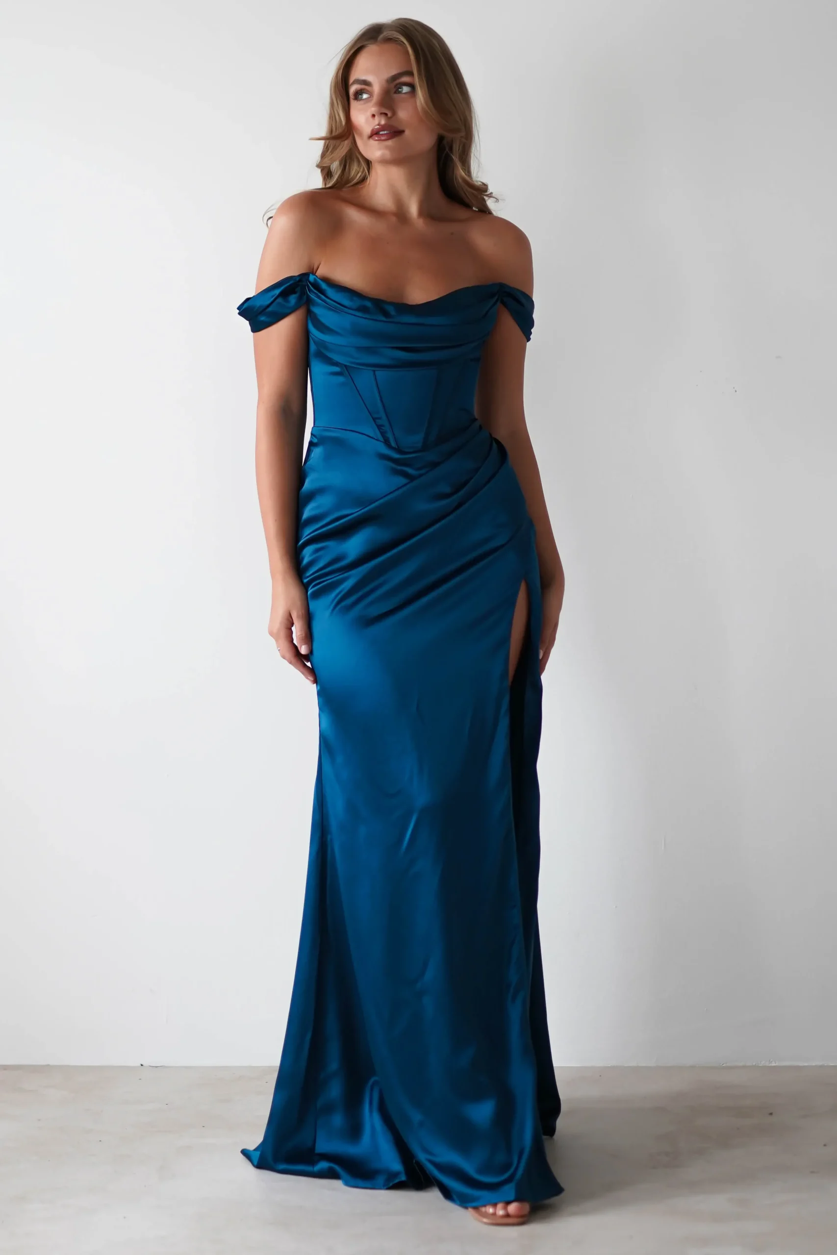 Sale Dionne Soft Coset Maxi Gown | French Navy Lange Kleider|Maxikleider