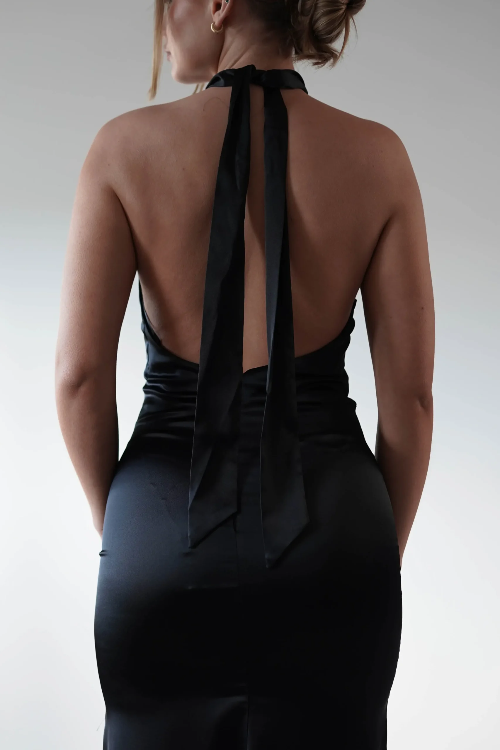 Best Kartia Halterneck Maxi Gown | Black Lange Kleider|Maxikleider