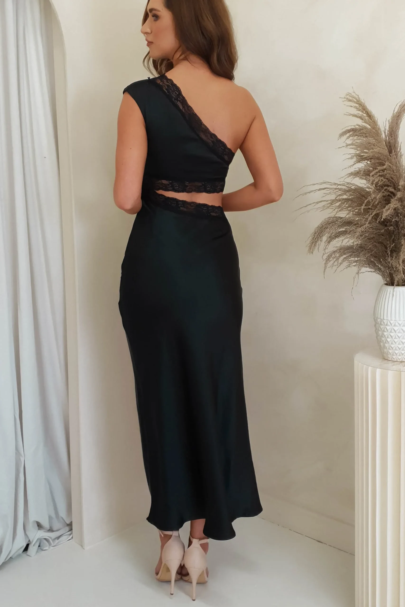 Sale Katie Lace Cut Out Midi Dress | Black Mittellange Kleider|Midi-kleider