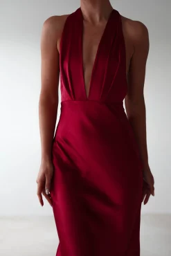 Hot Kaylah Soft Satin Maxi Dress | Cherry Red Lange Kleider|Maxikleider