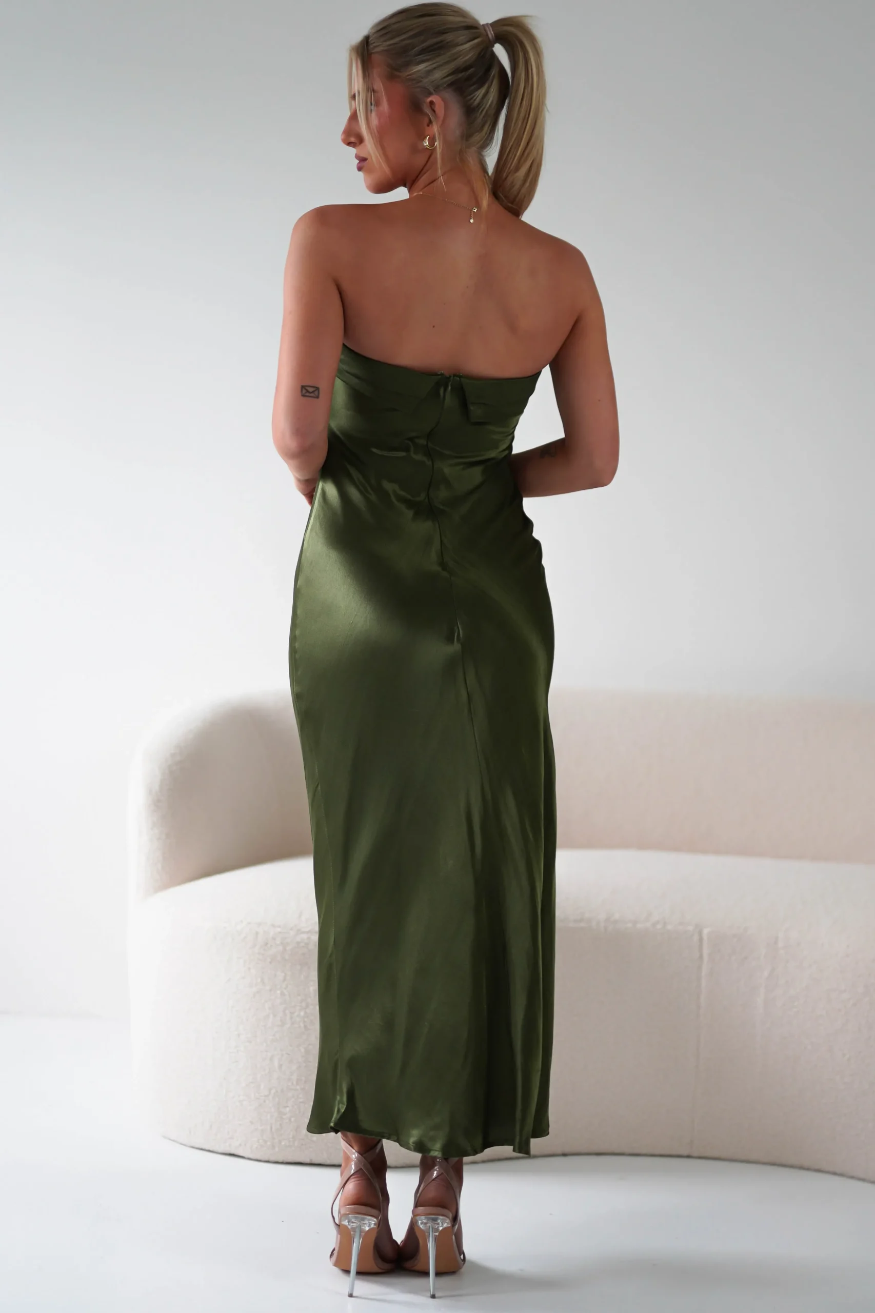 Outlet Lucia Soft Satin Slip Midi Dress | Olive Mittellange Kleider|Midi-kleider