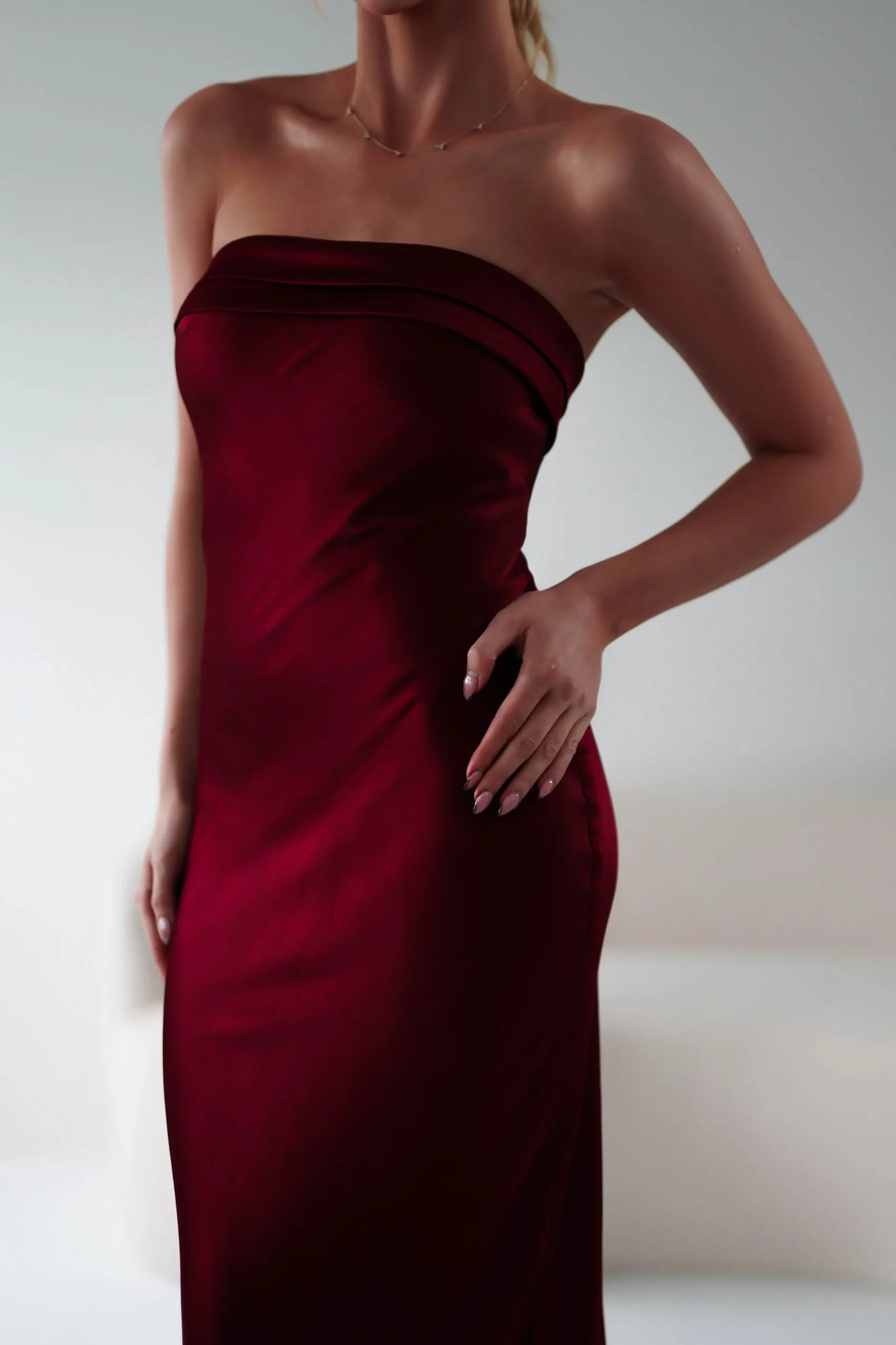 Online Lucia Soft Satin Slip Midi Dress | Wine Mittellange Kleider|Midi-kleider