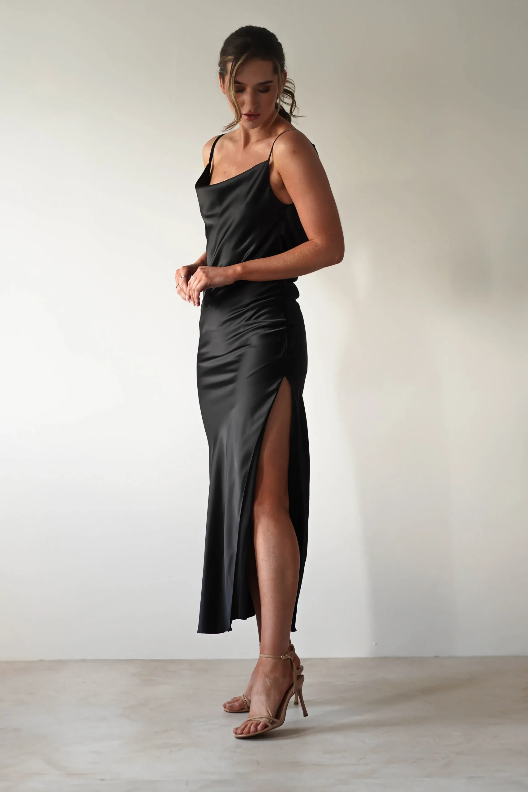 Hot Luiza Low Back Satin Maxi Dress | Black Lange Kleider|Maxikleider