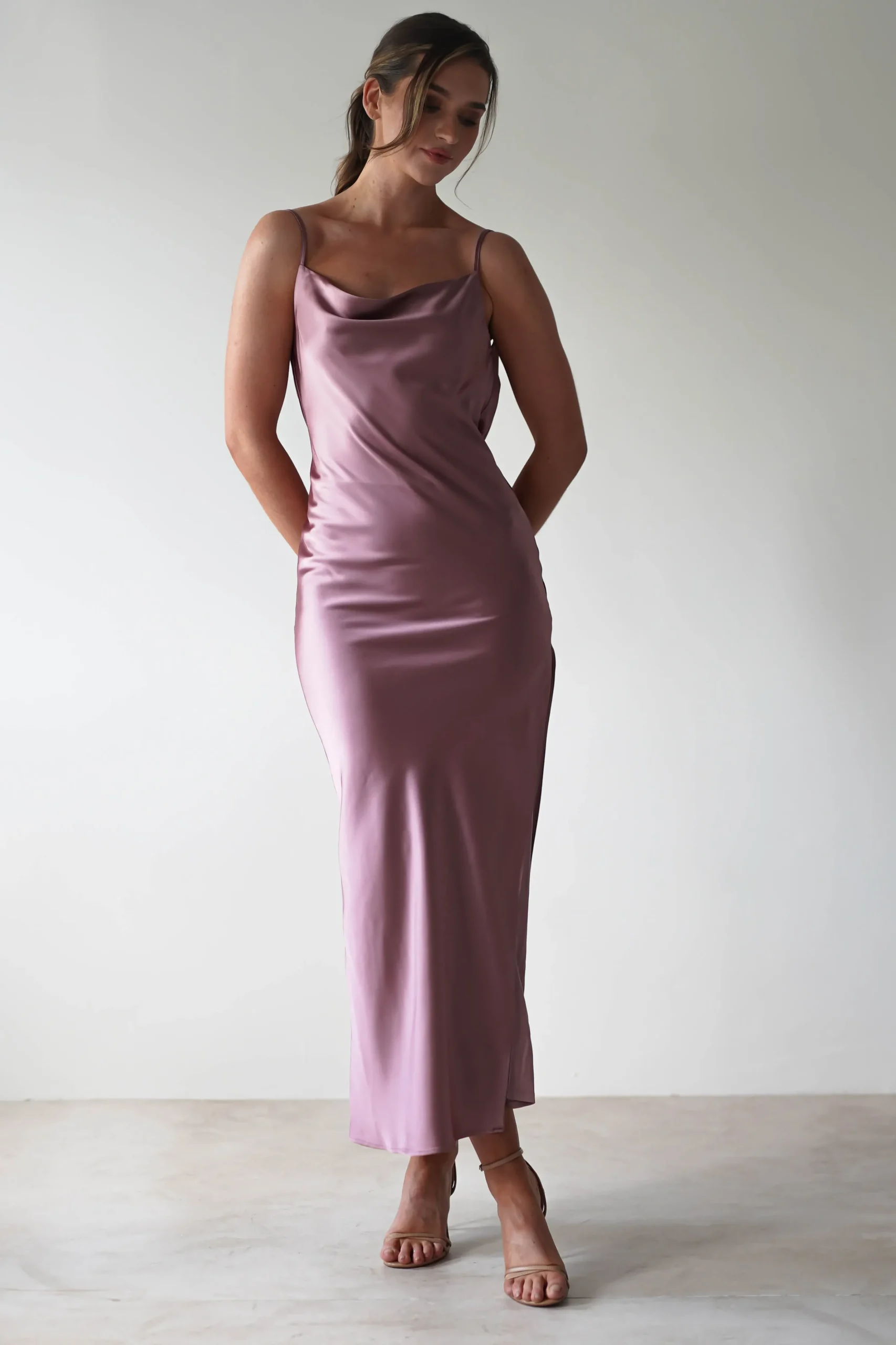 Hot Luiza Low Back Satin Maxi Dress | Mauve Lange Kleider|Maxikleider