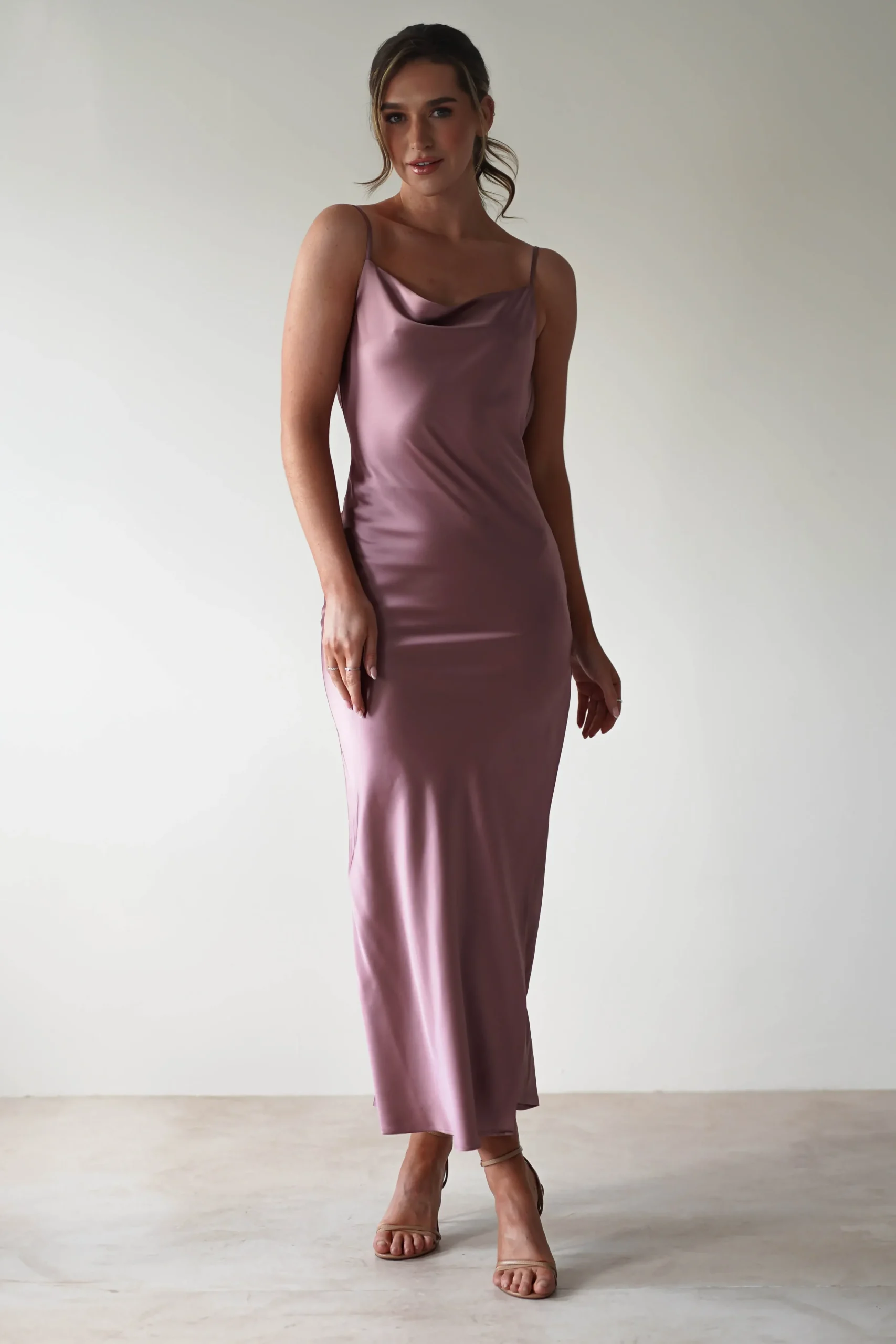 Hot Luiza Low Back Satin Maxi Dress | Mauve Lange Kleider|Maxikleider