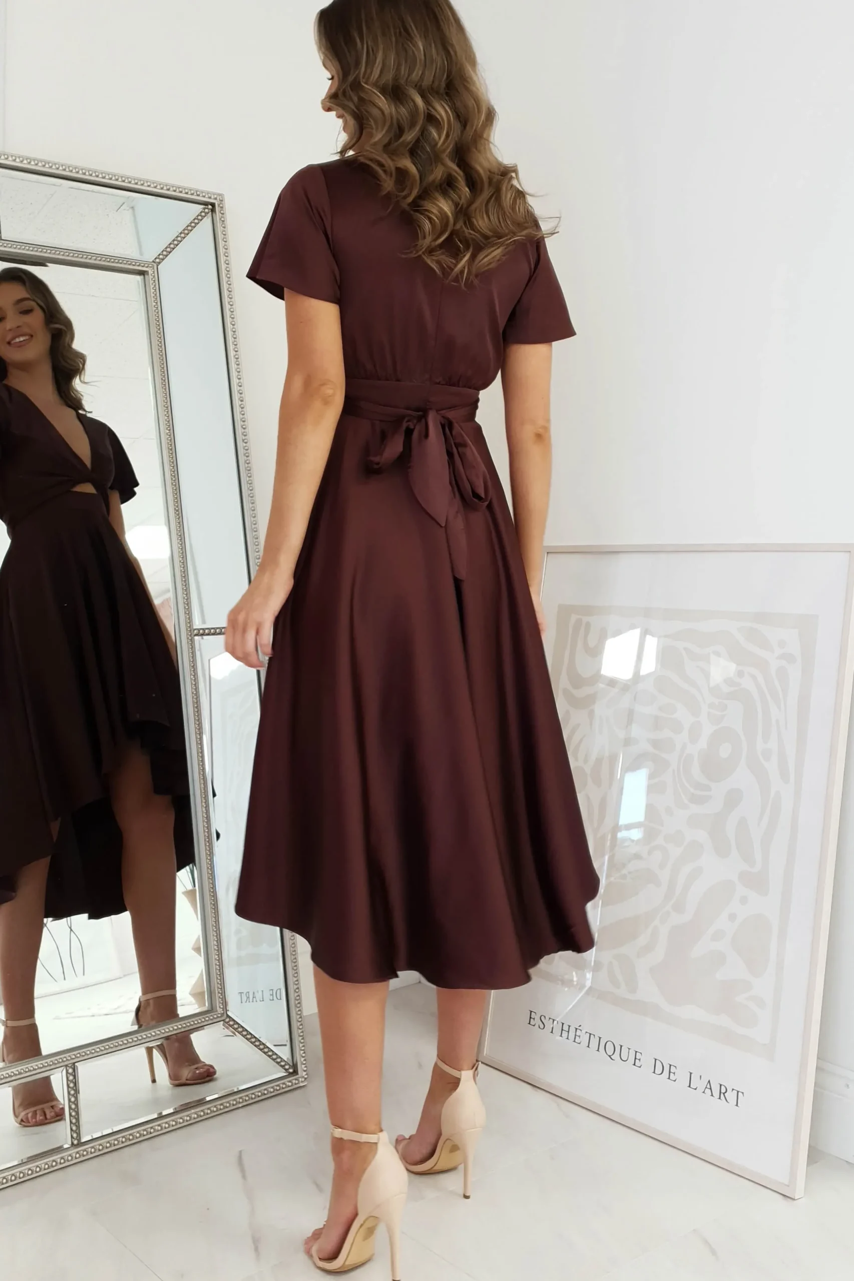 Hot Maleri Satin Midi Dress | Chocolate Mittellange Kleider|Midi-kleider