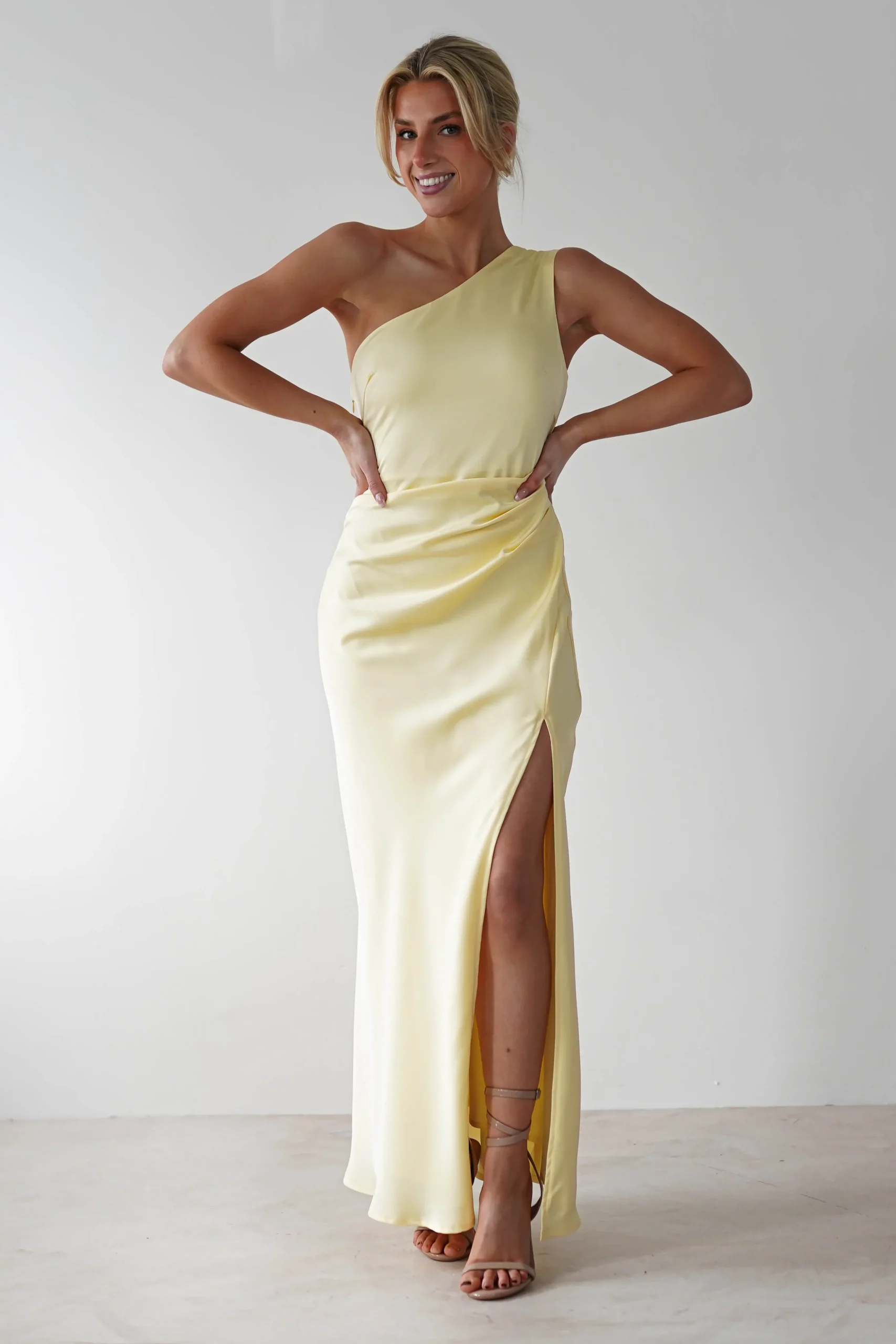 Discount Meera Soft Matte Satin Midaxi Dress | Yellow Lange Kleider|Maxikleider