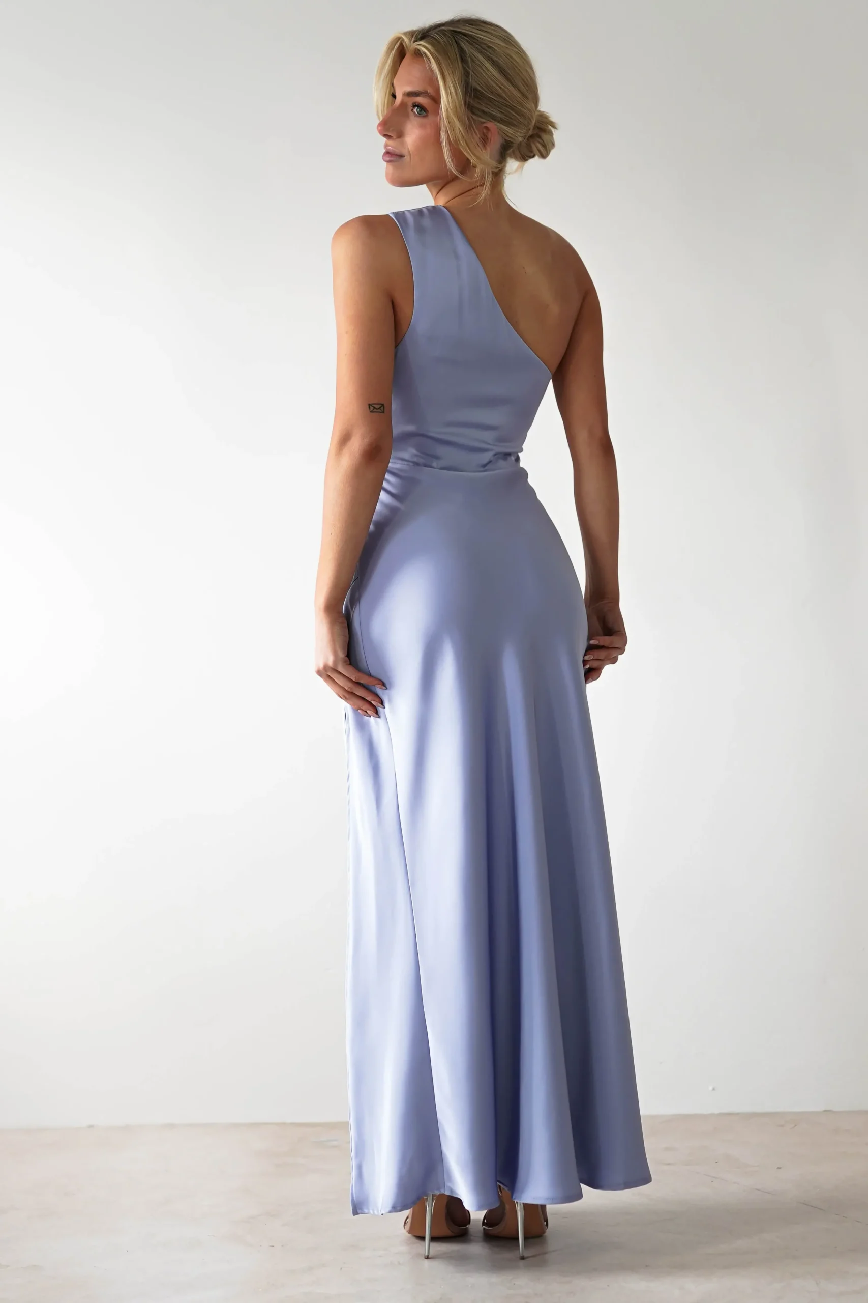 Outlet Meera Soft Matte Satin Midaxi Dress | Periwinkle Blue Lange Kleider|Maxikleider