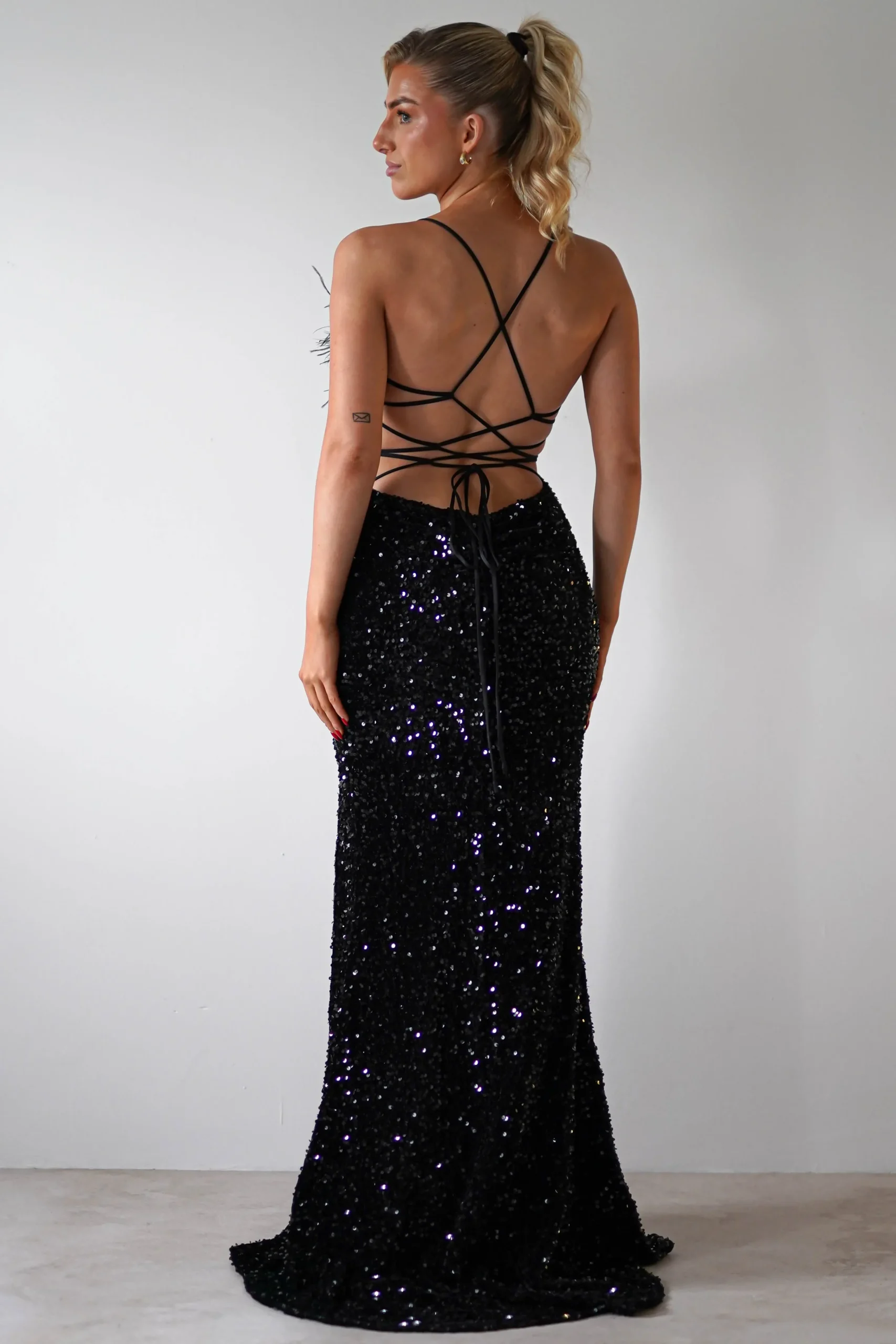 Fashion Mira Sequin Feather Maxi Gown | Black Lange Kleider|Maxikleider