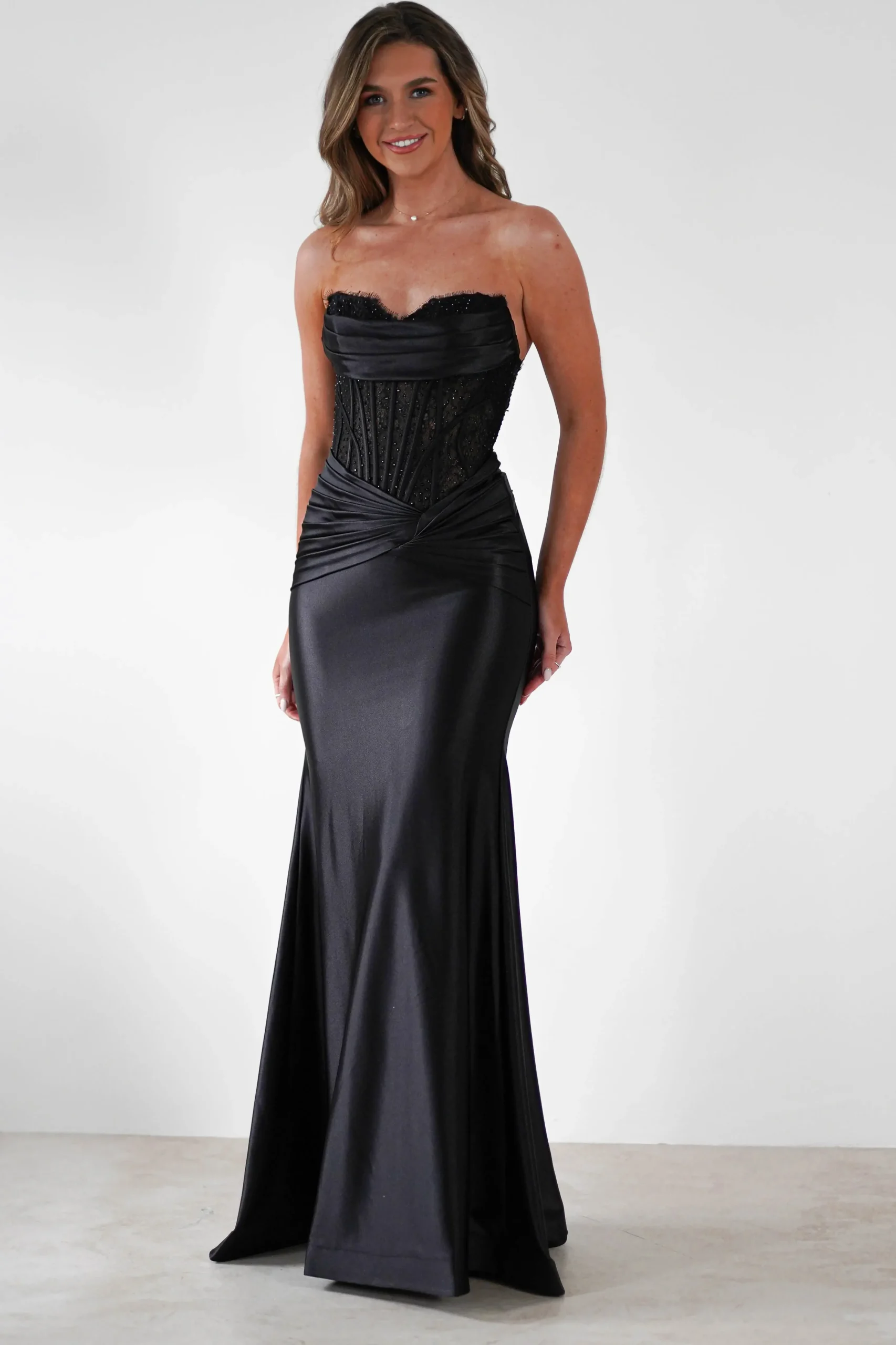 Hot Misha Strapless Lace Detail Gown | Black Sommerkleider|Sommerkleider