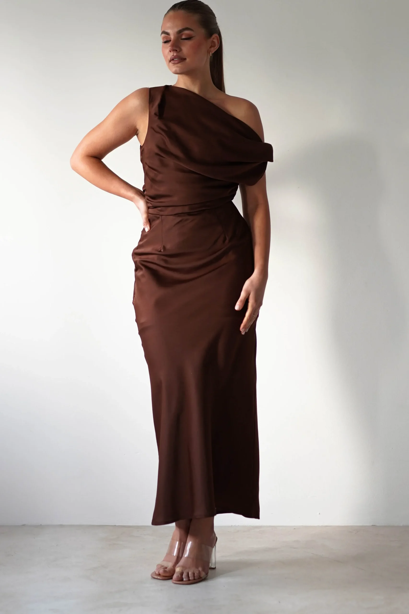 Clearance Odelle Soft Off The Shoulder Maxi | Brown Lange Kleider|Maxikleider