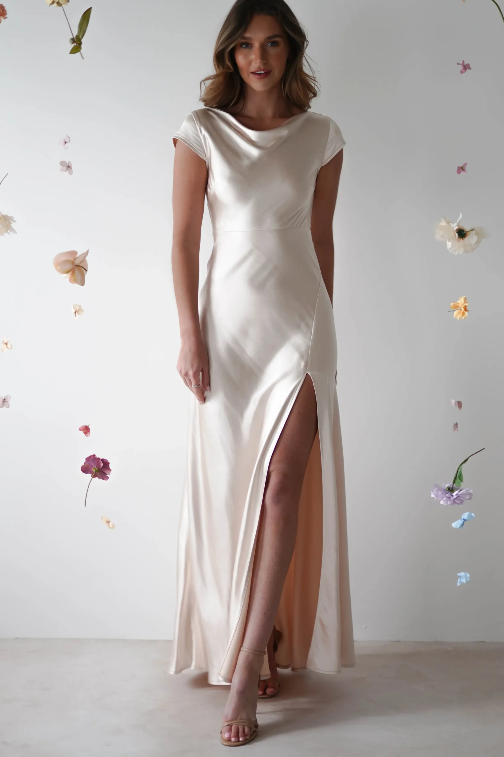 New Ramona Soft Satin Maxi Dress | Champagne Lange Kleider|Maxikleider