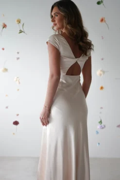New Ramona Soft Satin Maxi Dress | Champagne Lange Kleider|Maxikleider