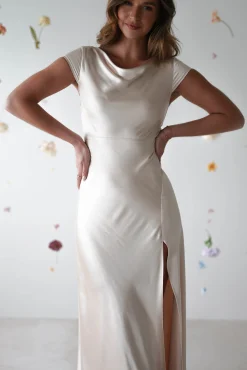 New Ramona Soft Satin Maxi Dress | Champagne Lange Kleider|Maxikleider