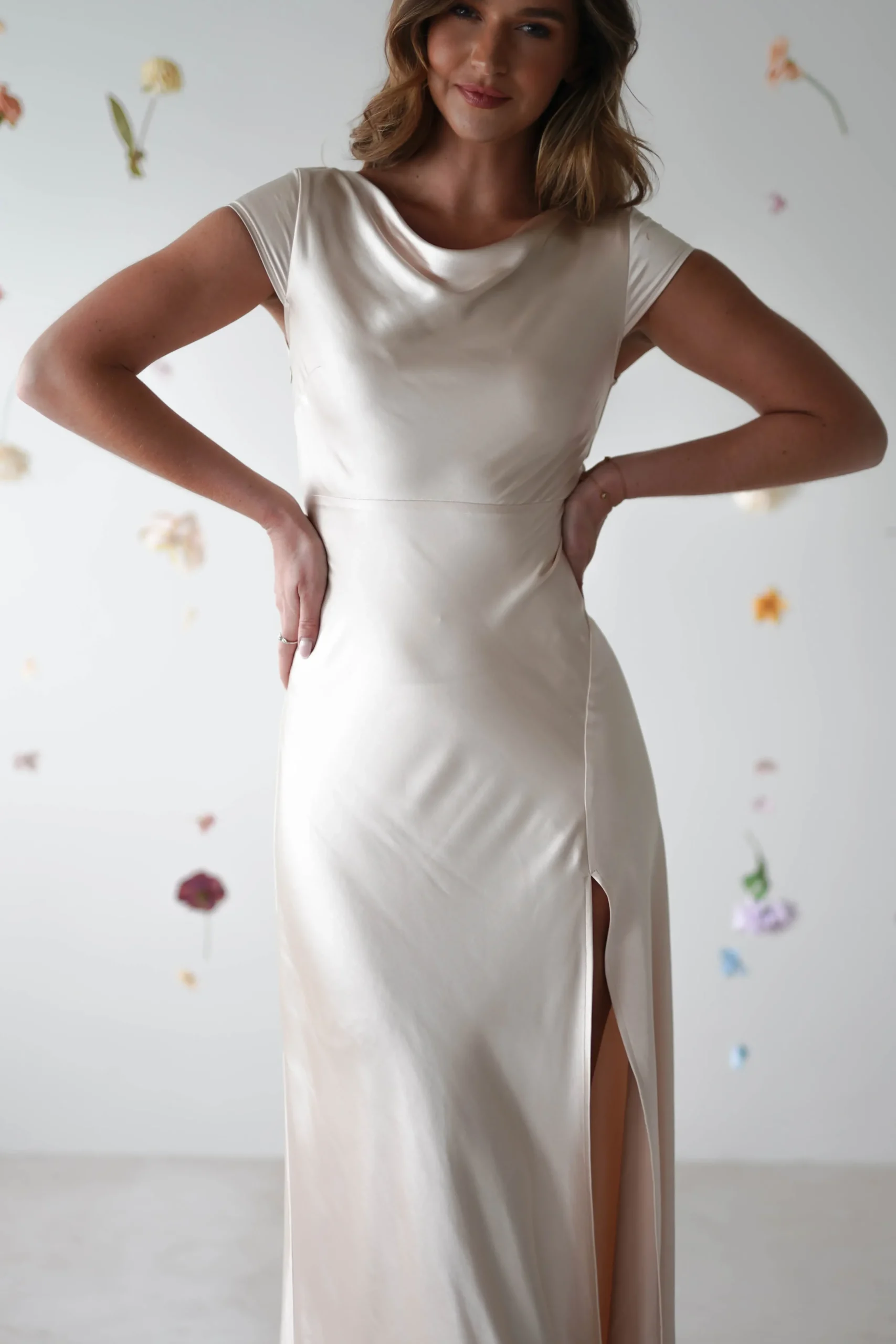 New Ramona Soft Satin Maxi Dress | Champagne Lange Kleider|Maxikleider