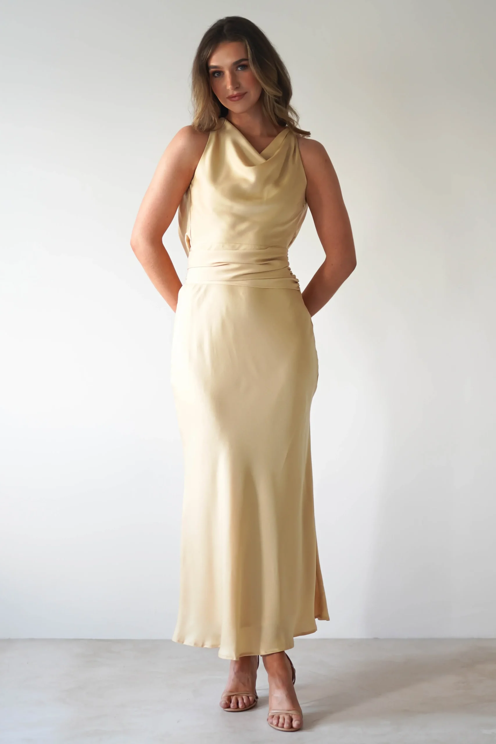 Hot River Backless Maxi Dress | Sand Lange Kleider|Maxikleider