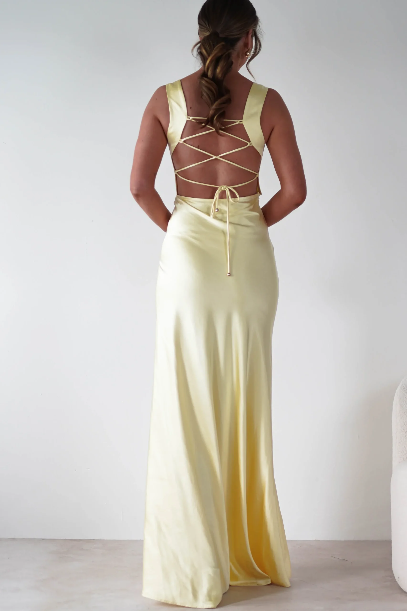 Best Riviera Soft Satin Maxi Gown | Yellow Lange Kleider|Maxikleider