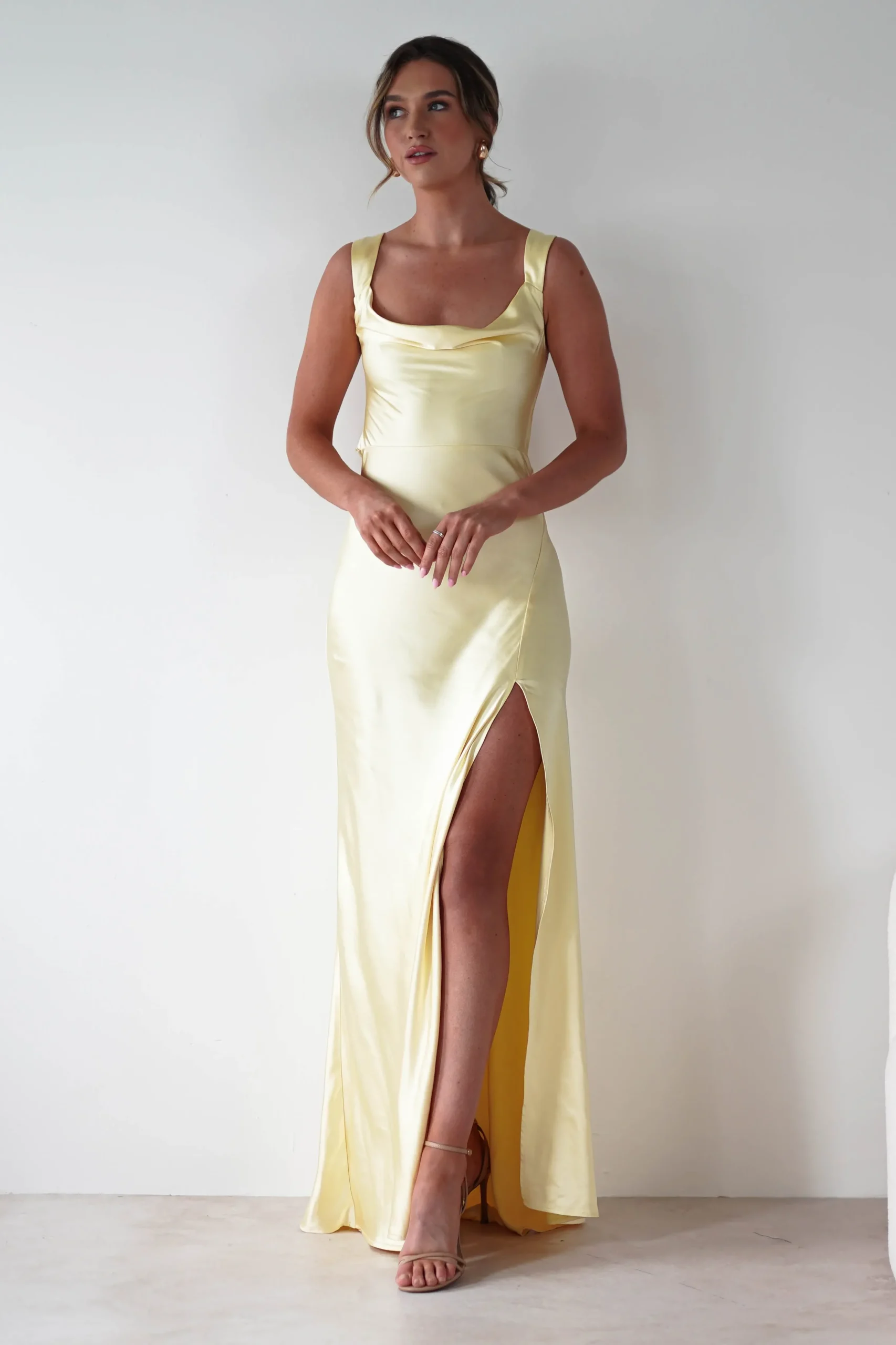 Best Riviera Soft Satin Maxi Gown | Yellow Lange Kleider|Maxikleider