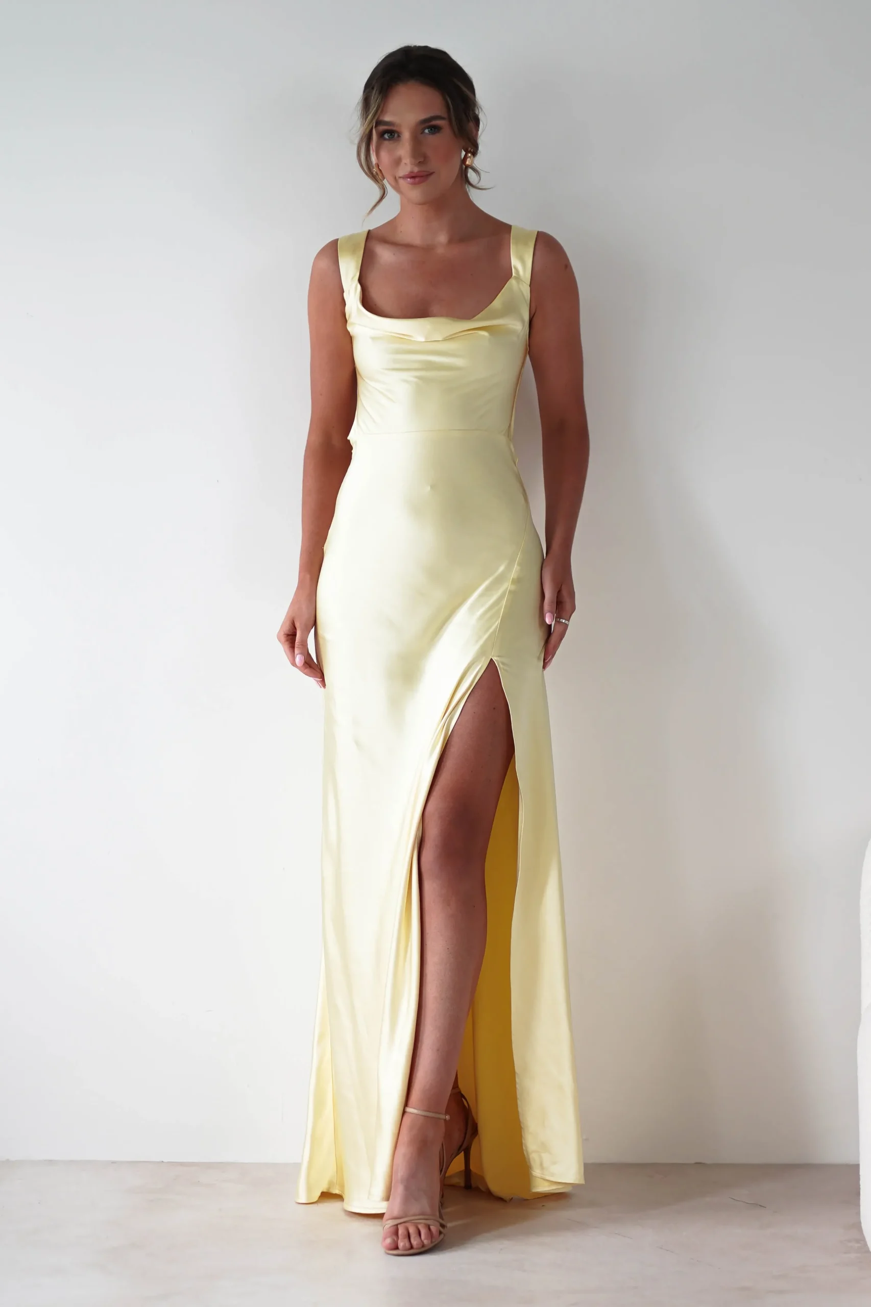 Best Riviera Soft Satin Maxi Gown | Yellow Lange Kleider|Maxikleider