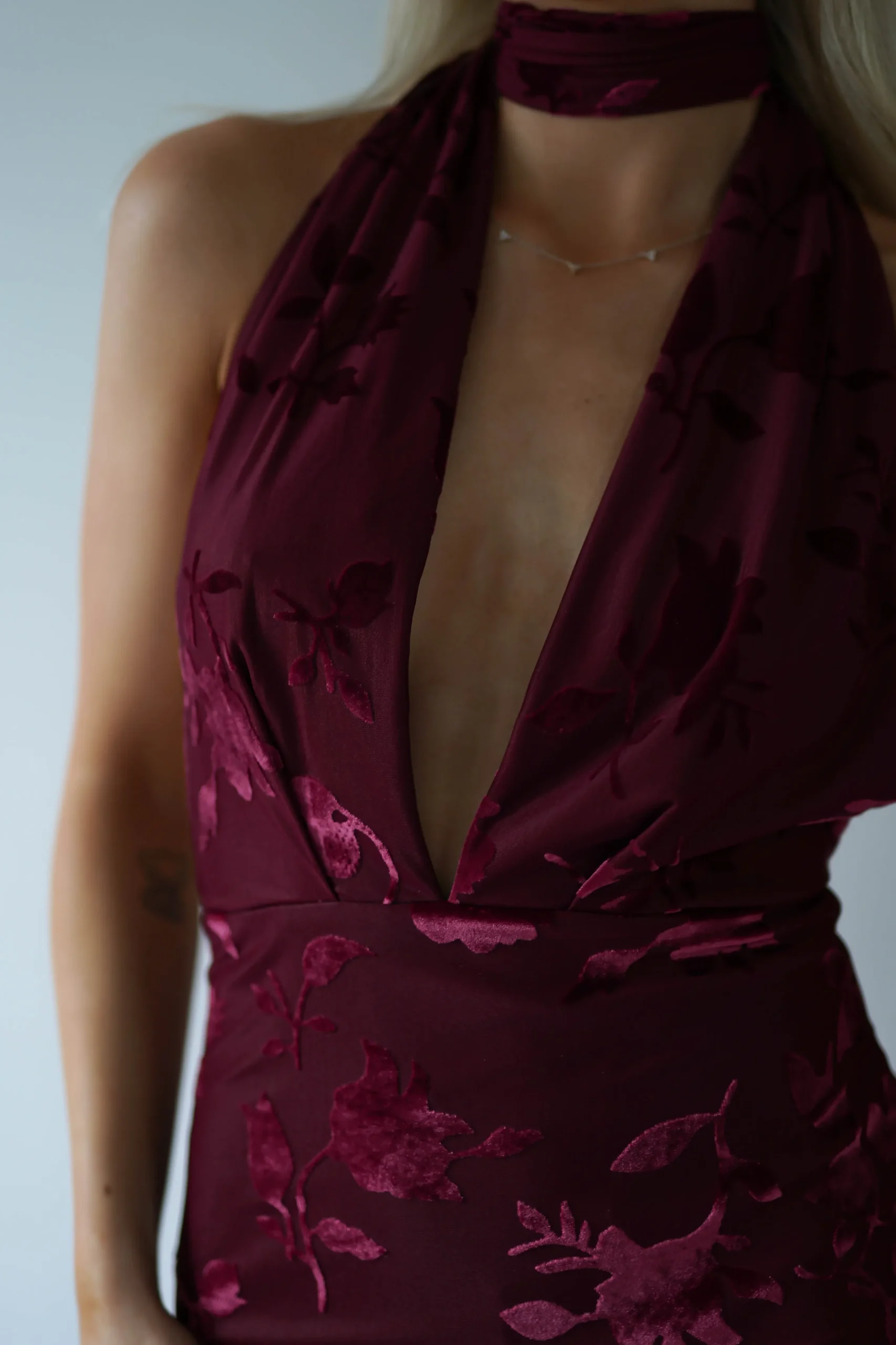 Clearance Tara Floral Jacquard Maxi Dress | Wine Lange Kleider|Maxikleider