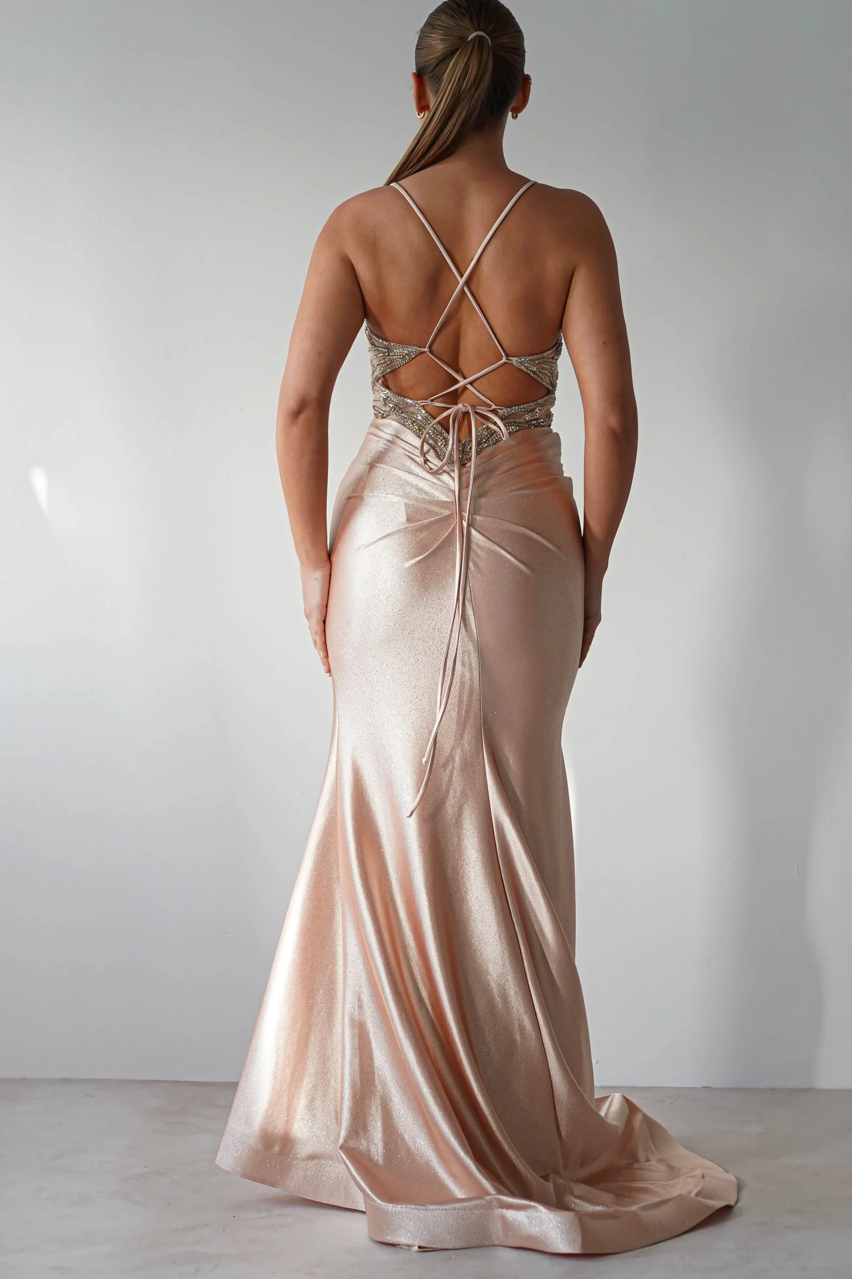 Outlet The Butterfly Embellished Bodycon Gown | Gold Sommerkleider|Sommerkleider